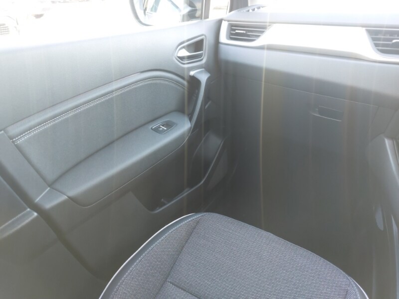 Used Renault Captur 2024 for sale - 77569002: Photo 10