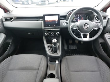 Used Renault Clio 2023 for sale - 78179010: Photo