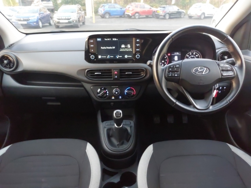 Used Hyundai i10 2022 for sale - 76566971: Photo 2
