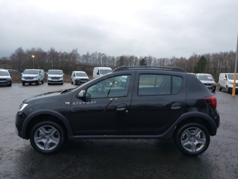 Used Dacia Sandero Stepway 2020 for sale - 77560905: Photo 4