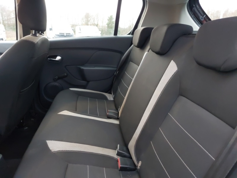 Used Dacia Sandero Stepway 2020 for sale - 77560905: Photo 6