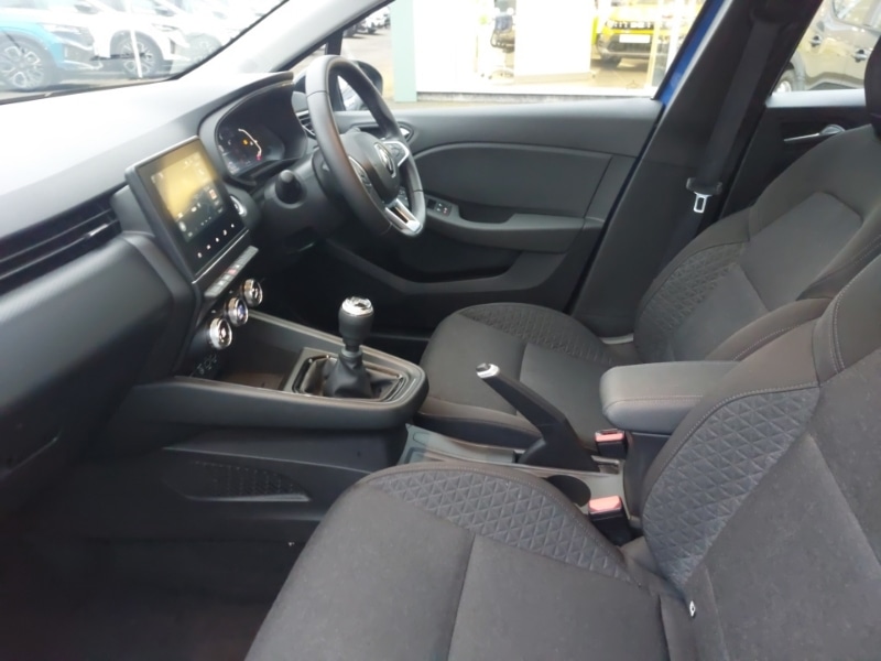 Used Renault Clio 2023 for sale - 77611046: Photo 5
