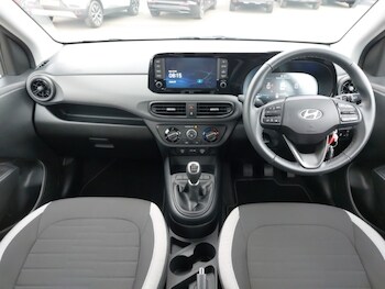 Used Hyundai i10 2024 for sale - 78066123: Photo