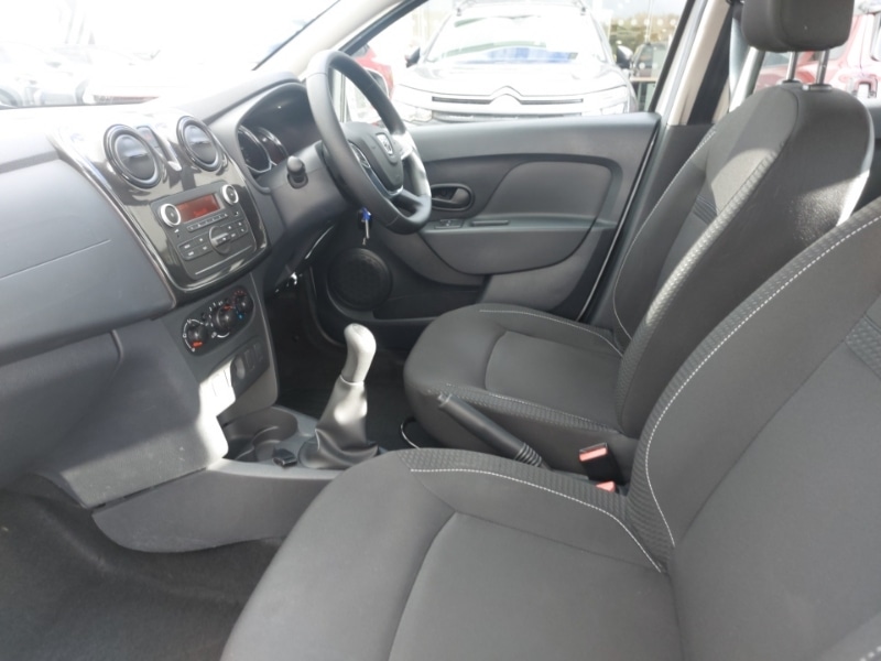 Used Dacia Sandero 2018 for sale - 76403713: Photo 5