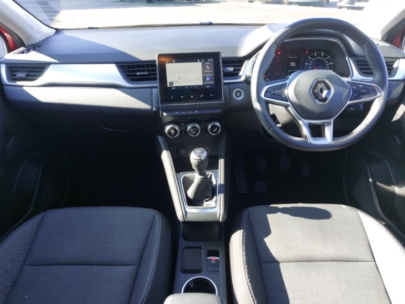 Used Renault Captur 2022 for sale - 78113850: Photo 2