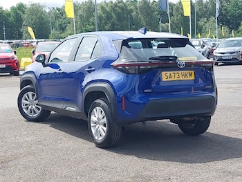 Used Toyota Yaris Cross 2023 for sale - 78803745: Photo