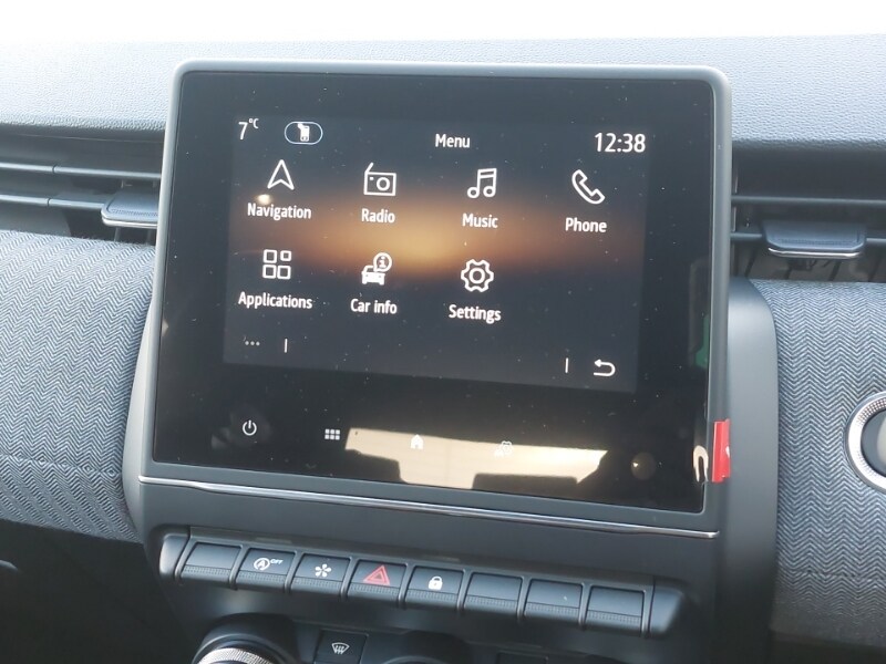 Used Renault Clio 2025 for sale - 76834567: Photo 15