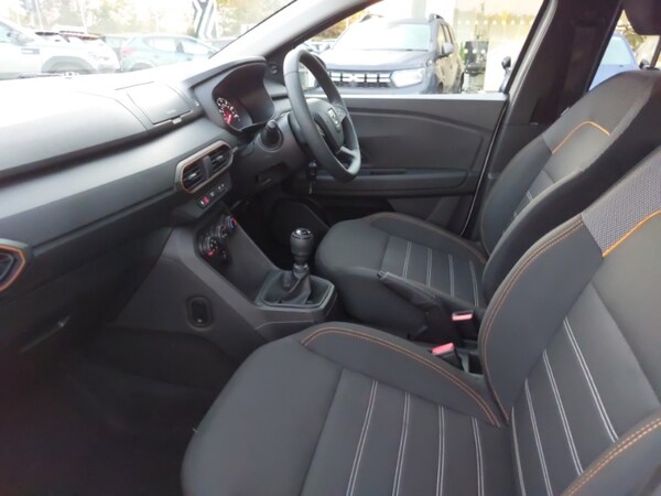 Used Dacia Sandero Stepway 2022 for sale - 76244354: Photo 5