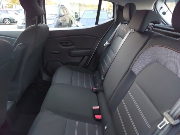 Used Dacia Sandero Stepway 2022 for sale - 76244354: Photo 6