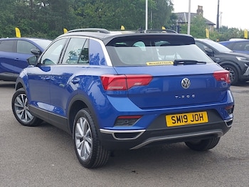 Used Volkswagen T-Roc 2019 for sale - 78865804: Photo