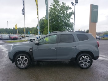 Used Dacia Duster 2023 for sale - 78791282: Photo