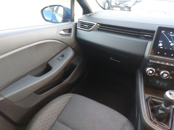 Used Renault Clio 2022 for sale - 76233649: Photo 10
