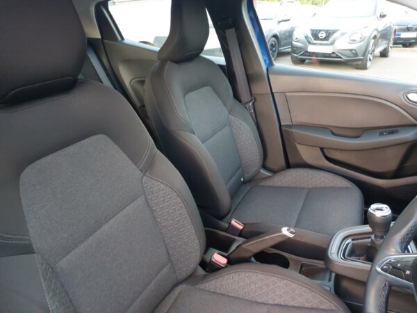 Used Renault Clio 2022 for sale - 76233649: Photo 13