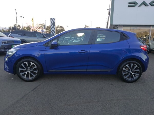 Used Renault Clio 2022 for sale - 76233649: Photo 4