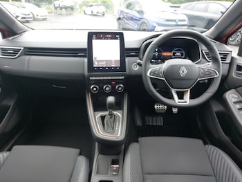Used Renault Clio 2025 for sale - 79420671: Photo