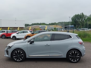 Used Renault Clio 2025 for sale - 79207720: Photo