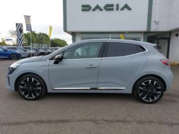 Used Renault Clio 2024 for sale - 74873645: Photo