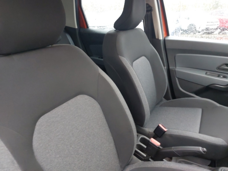 Used Dacia Duster 2023 for sale - 76456086: Photo 13