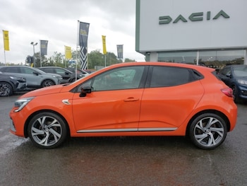 Used Renault Clio 2023 for sale - 79529785: Photo