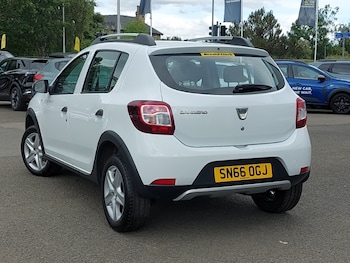 Used Dacia Sandero Stepway 2016 for sale - 75900658: Photo