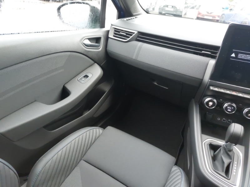 Used Renault Clio 2025 for sale - 76846959: Photo 10