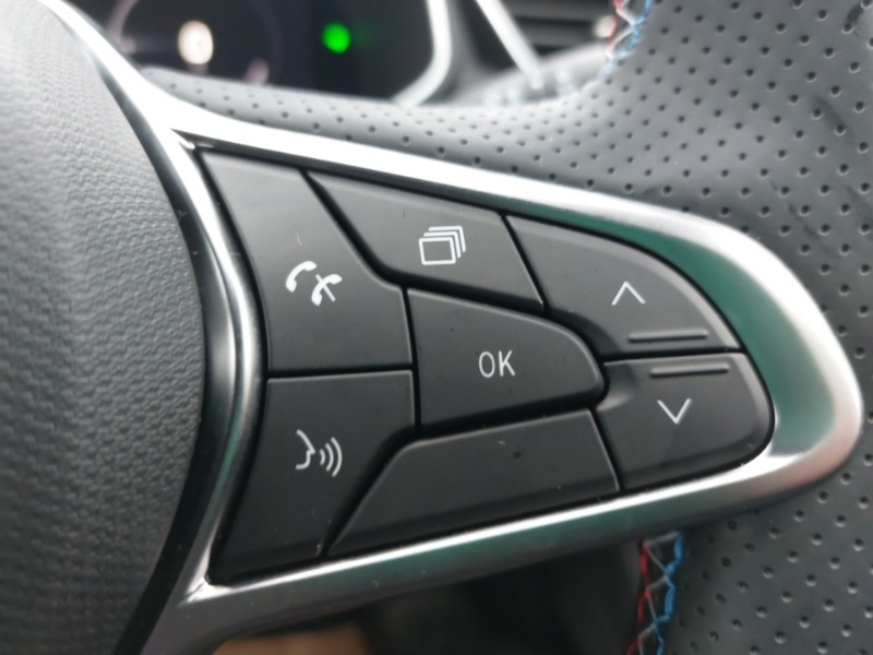 Used Renault Clio 2025 for sale - 76846959: Photo 16