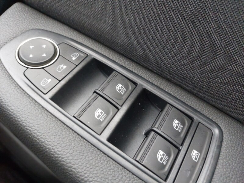 Used Renault Clio 2025 for sale - 76846959: Photo 18