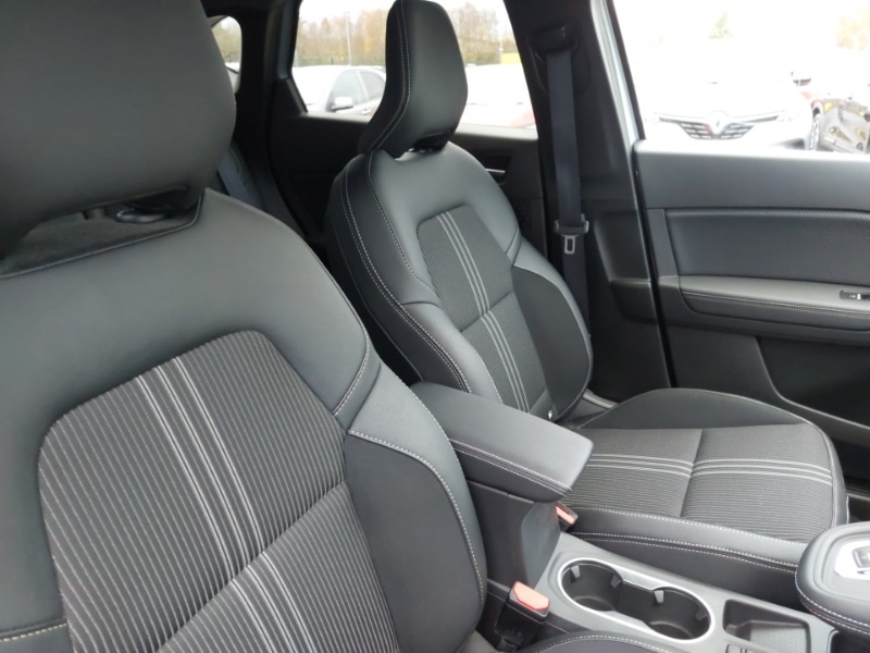 Used Renault Captur 2023 for sale - 76834569: Photo 13