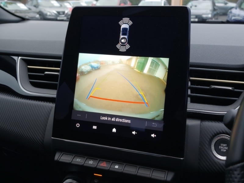 Used Renault Captur 2023 for sale - 76834569: Photo 17