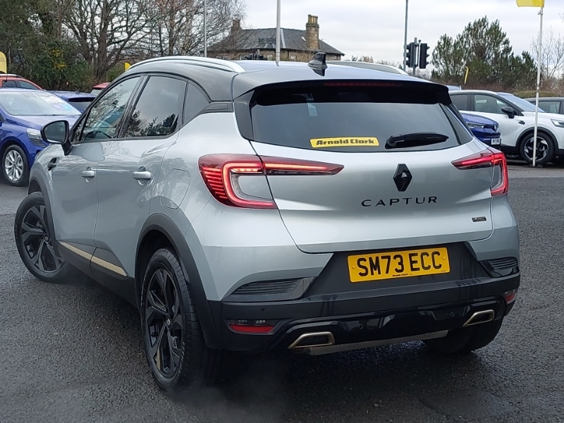 Used Renault Captur 2023 for sale - 76834569: Photo 3