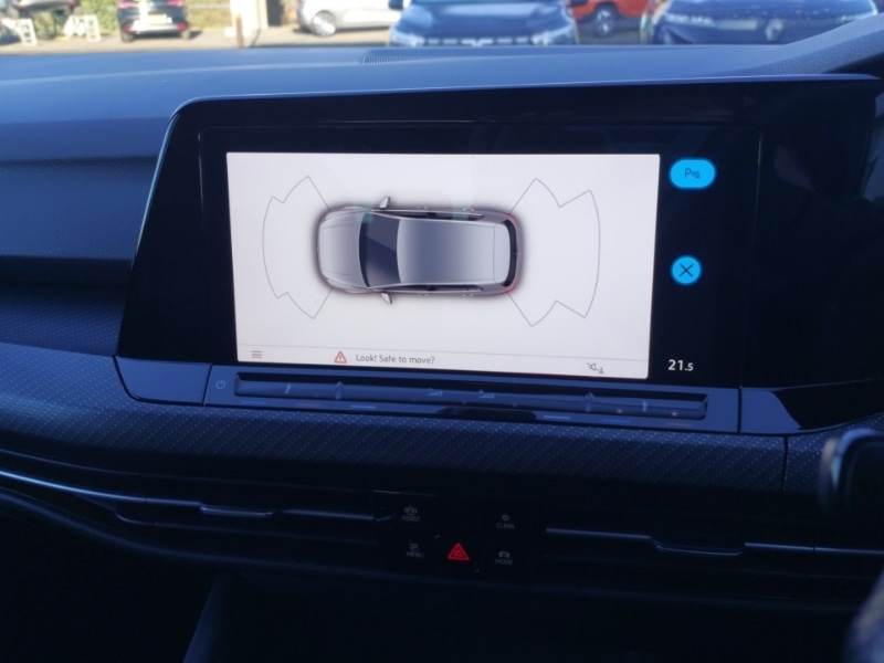 Used Volkswagen Golf 2021 for sale - 76737159: Photo 17