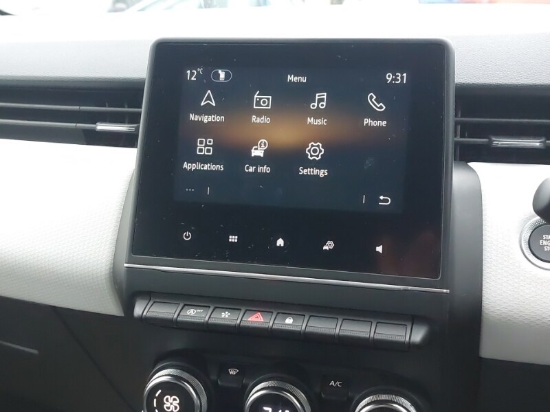 Used Renault Clio 2021 for sale - 76543773: Photo 16