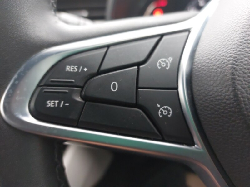 Used Renault Clio 2021 for sale - 76543773: Photo 19