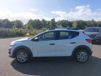 Used Dacia Sandero Stepway 2022 for sale - 79734323: Photo