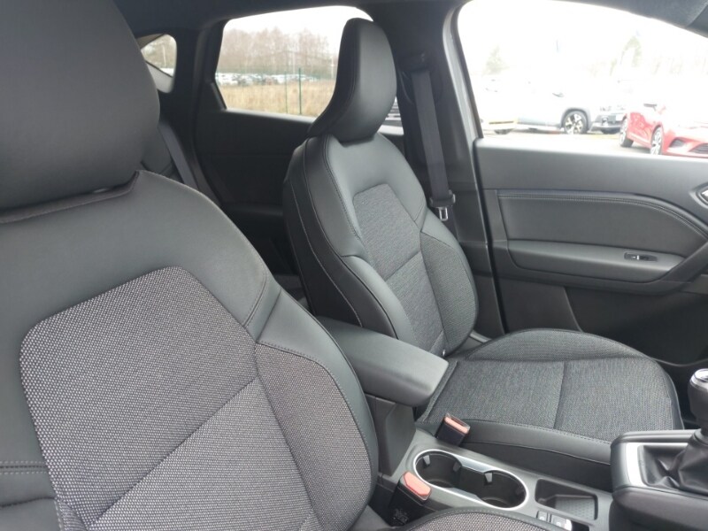 Used Renault Captur 2023 for sale - 77761397: Photo 13