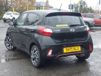 Used Hyundai i10 2021 for sale - 76478562: Photo