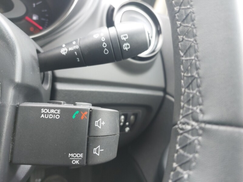 Used Renault Captur 2019 for sale - 77847210: Photo 17