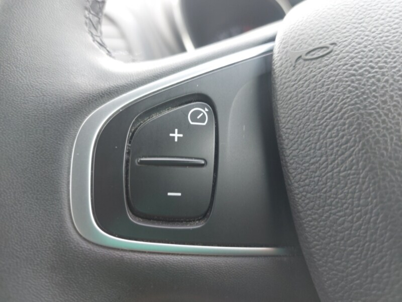 Used Renault Captur 2019 for sale - 77847210: Photo 19