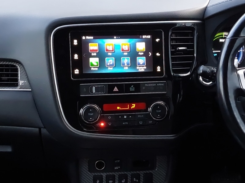 Used Mitsubishi Outlander 2018 for sale - 76683772: Photo 11