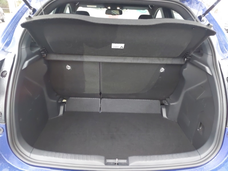 Used Mazda Mazda2 HYBRID 2024 for sale - 76880063: Photo 8