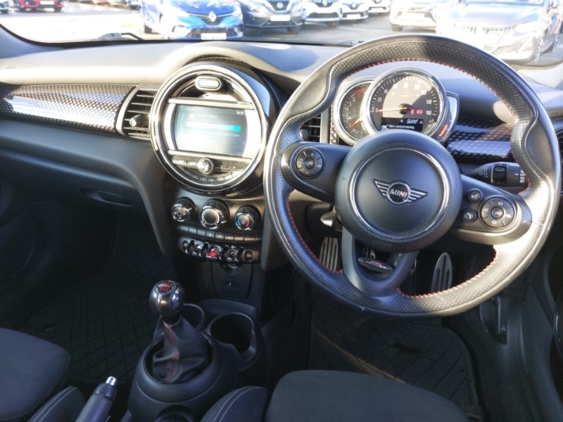 Used MINI Hatch 2019 for sale - 76408213: Photo 7