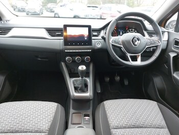 Used Renault Captur 2022 for sale - 77265746: Photo