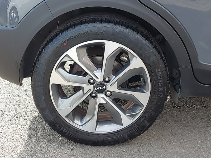 Used Kia Stonic 2023 for sale - 76199340: Photo 12