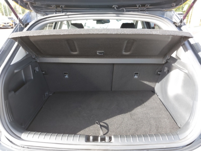 Used Kia Stonic 2023 for sale - 76199340: Photo 8