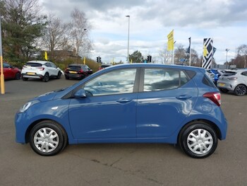 Used Hyundai i10 2018 for sale - 78066115: Photo