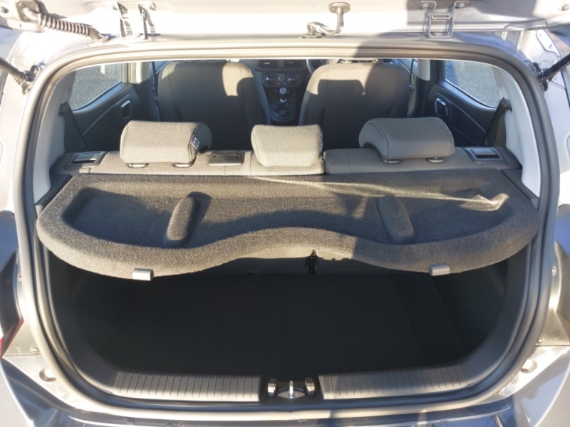 Used Hyundai i10 2023 for sale - 77189873: Photo 8