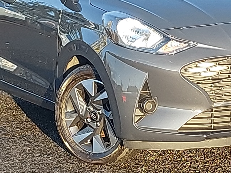 Used Hyundai i10 2023 for sale - 77189873: Photo 9