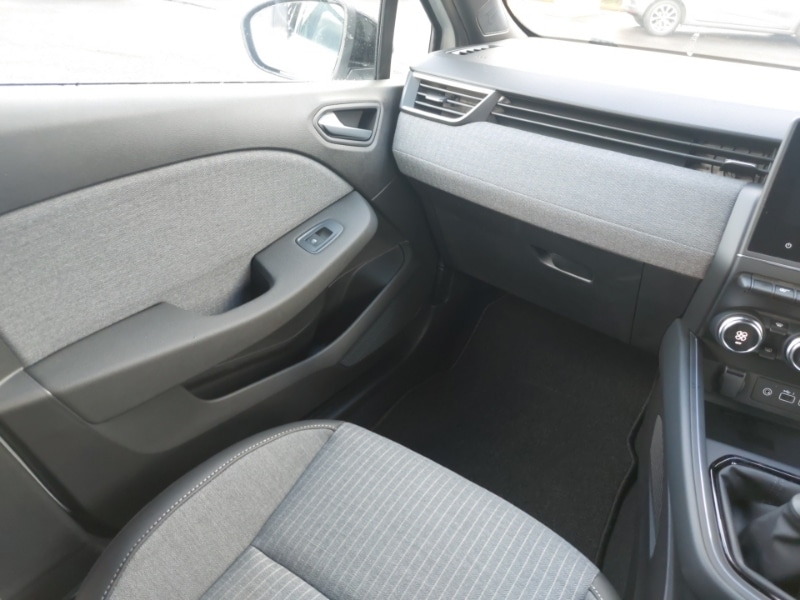 Used Renault Clio 2025 for sale - 76846957: Photo 10