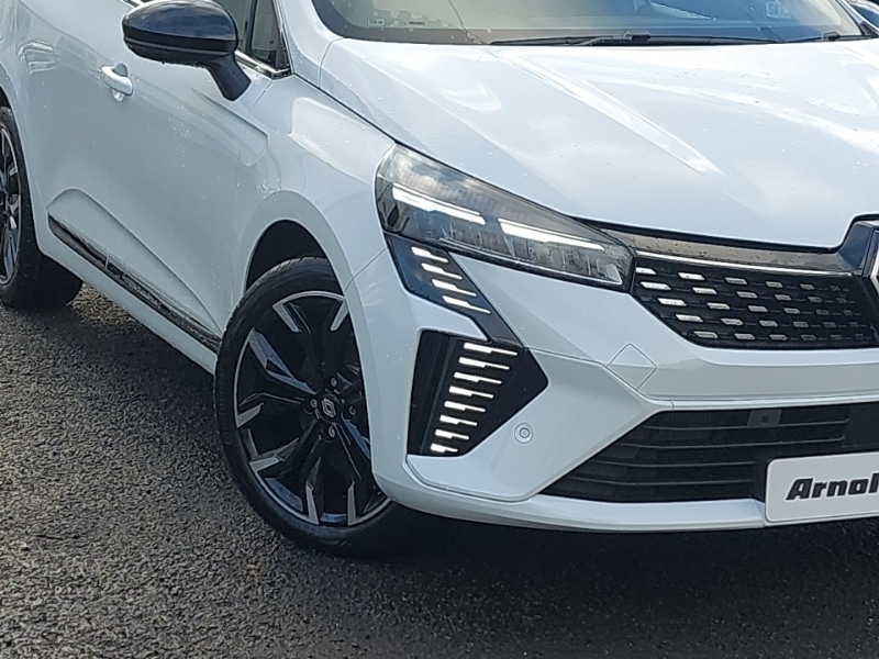 Used Renault Clio 2025 for sale - 76846973: Photo 9