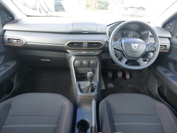 Used Dacia Sandero Stepway 2022 for sale - 78342456: Photo